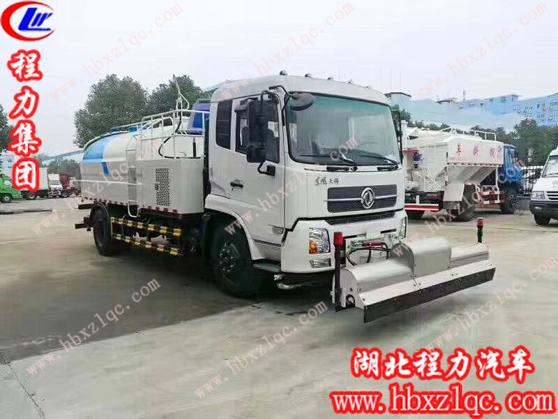 疏通下水道小幫手--程力集團東風(fēng)天錦清洗車
