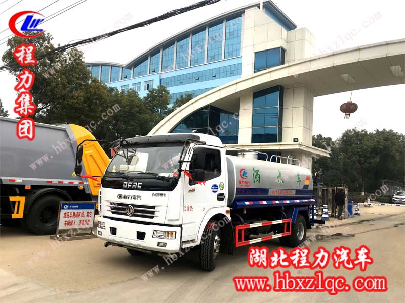 雨季，程力集團灑水車、吸污車銷量持續(xù)走紅