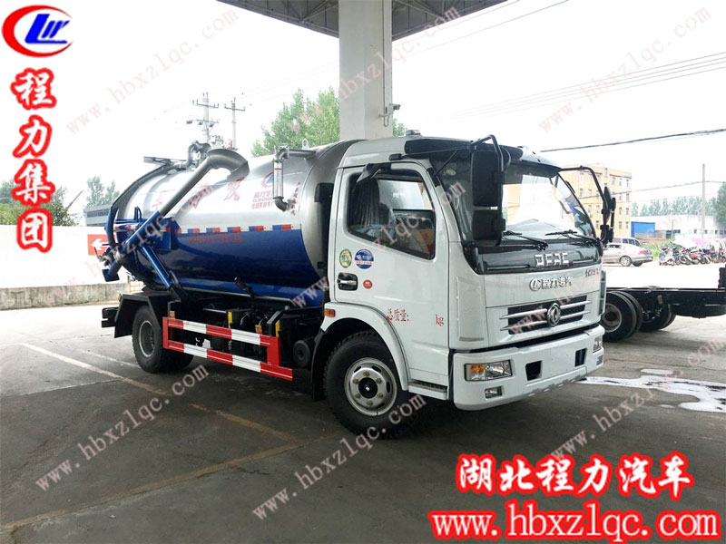 雨季，程力集團灑水車、吸污車銷量持續(xù)走紅