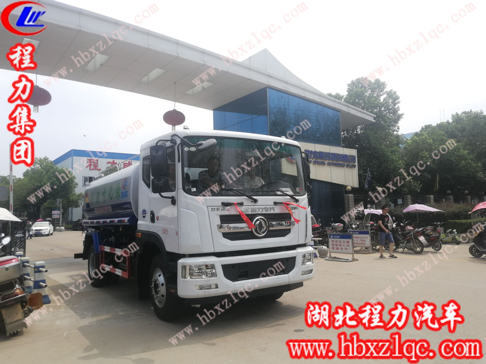 程力集團(tuán)東風(fēng)D9灑水車(chē)全國(guó)銷(xiāo)量領(lǐng)先，勢(shì)不可擋